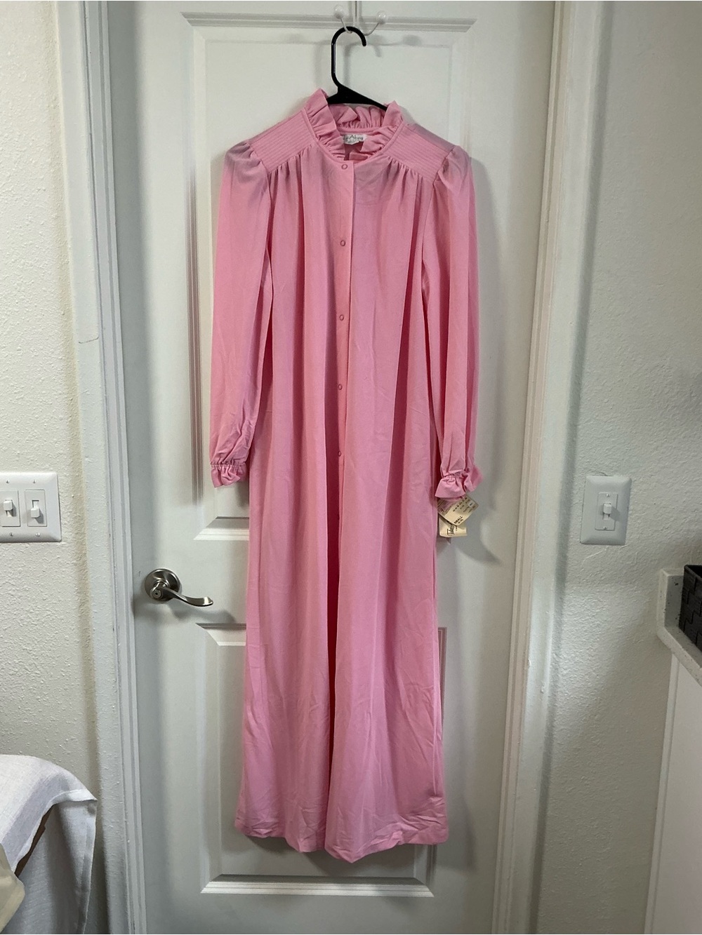 Vintage Sears Take Along NWT pink Velour Robe Nightgown High Neck Ruffle Small